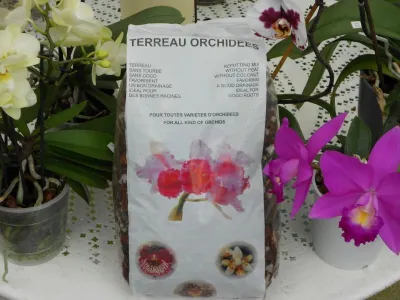substrat orchidees 7,50 €